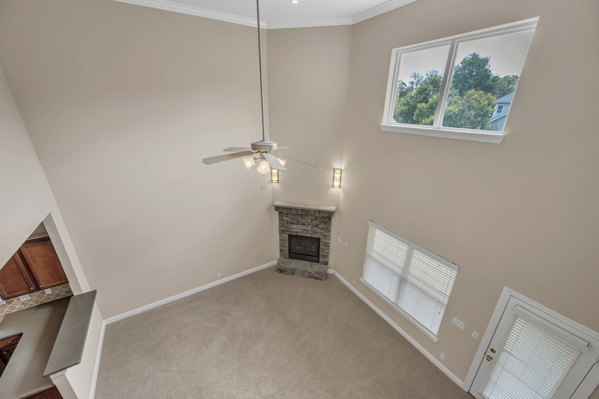 1375 Liberty Pike
