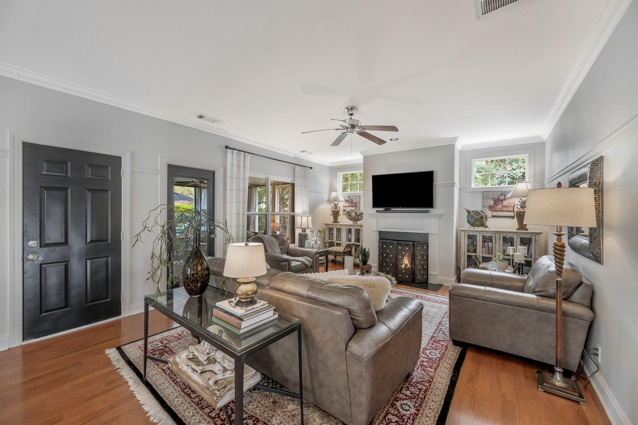 3044 Oxford Glen Dr