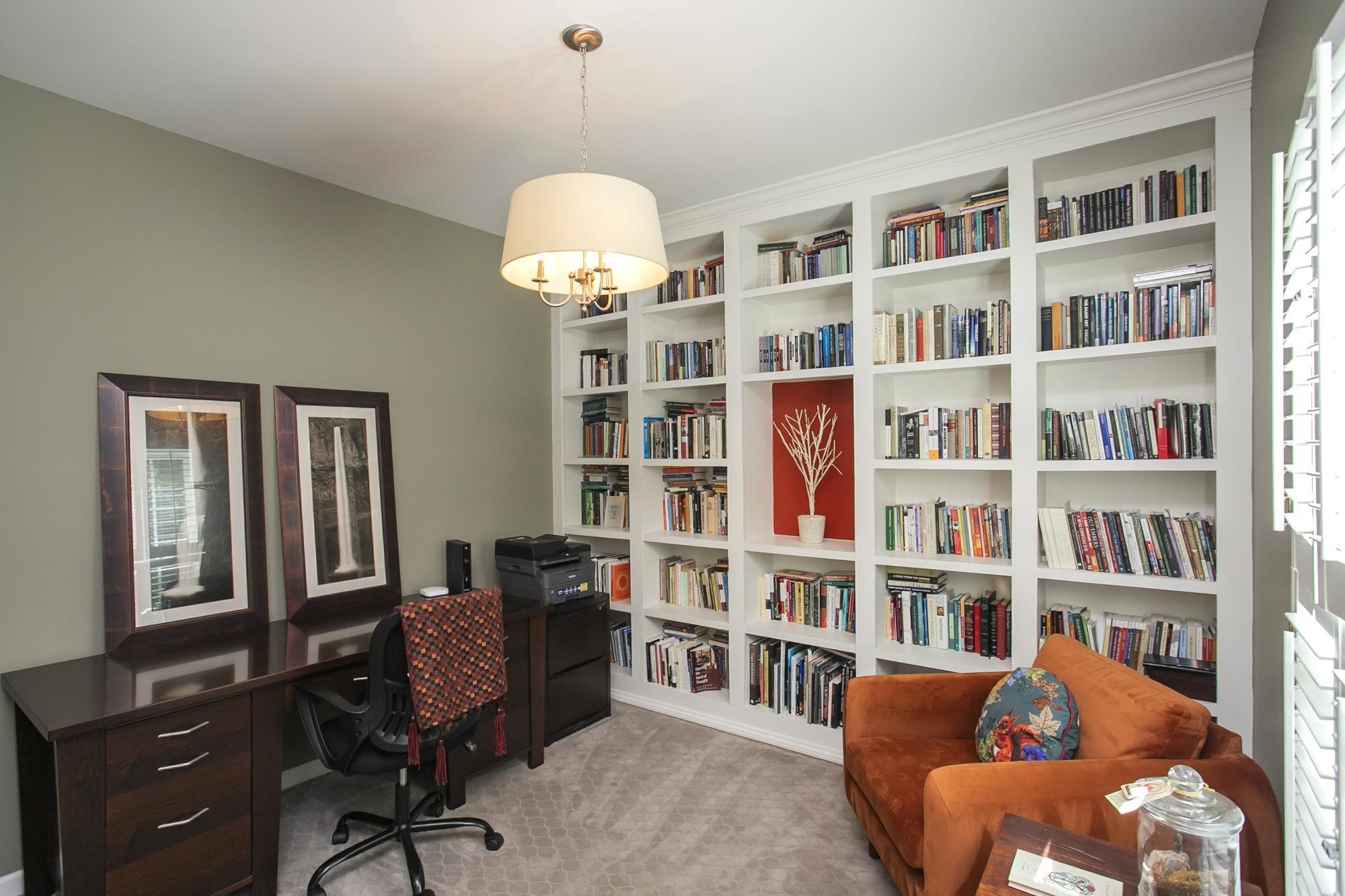 1552 Liberty Pike