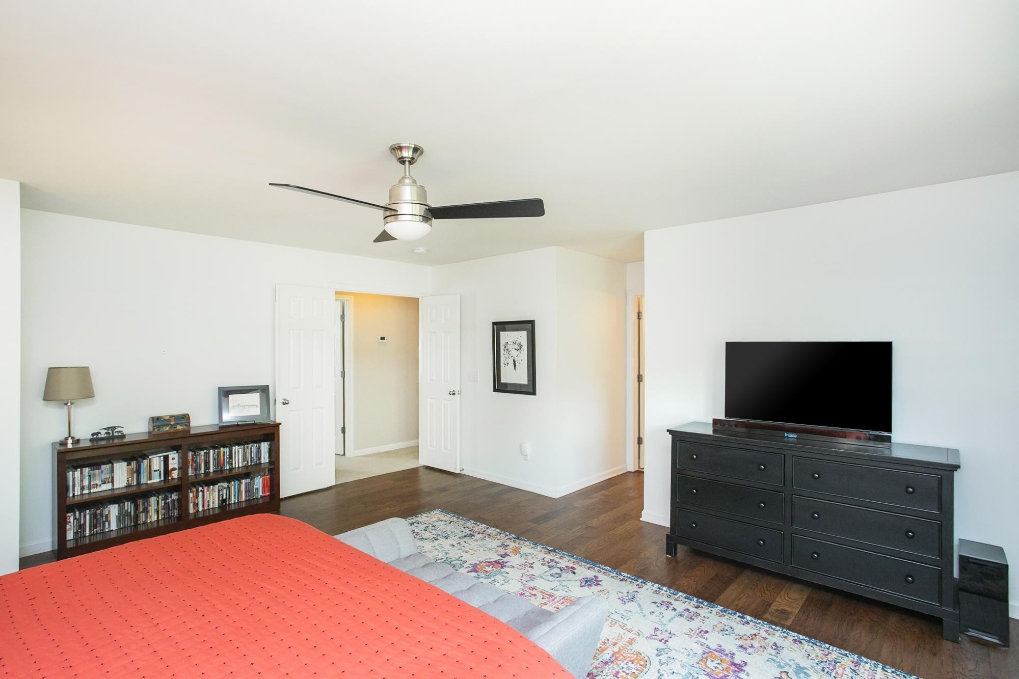 1552 Liberty Pike