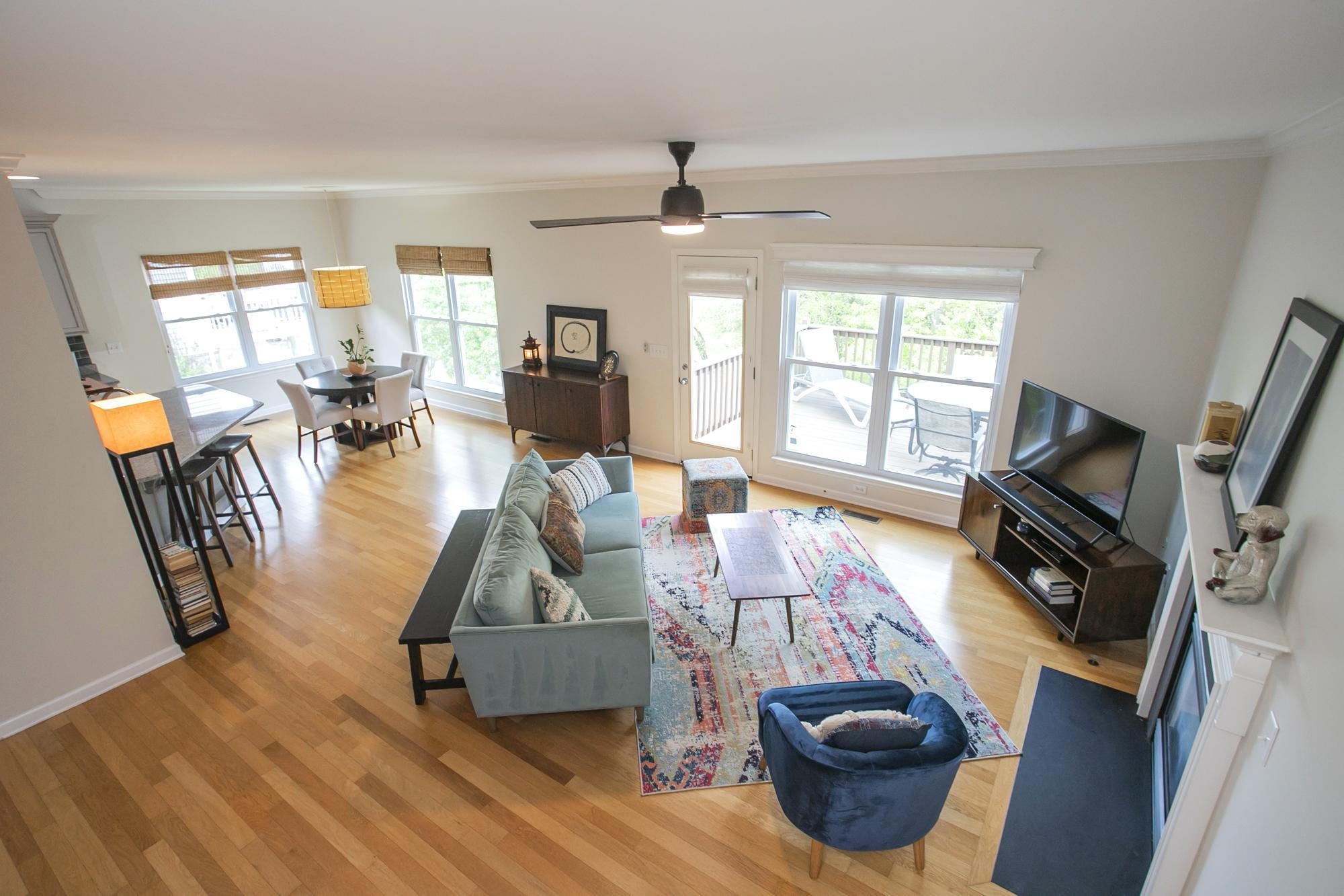 1552 Liberty Pike
