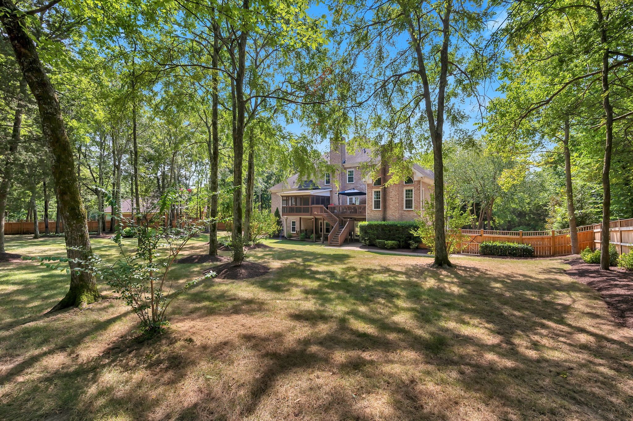9454 Chaucers Ct