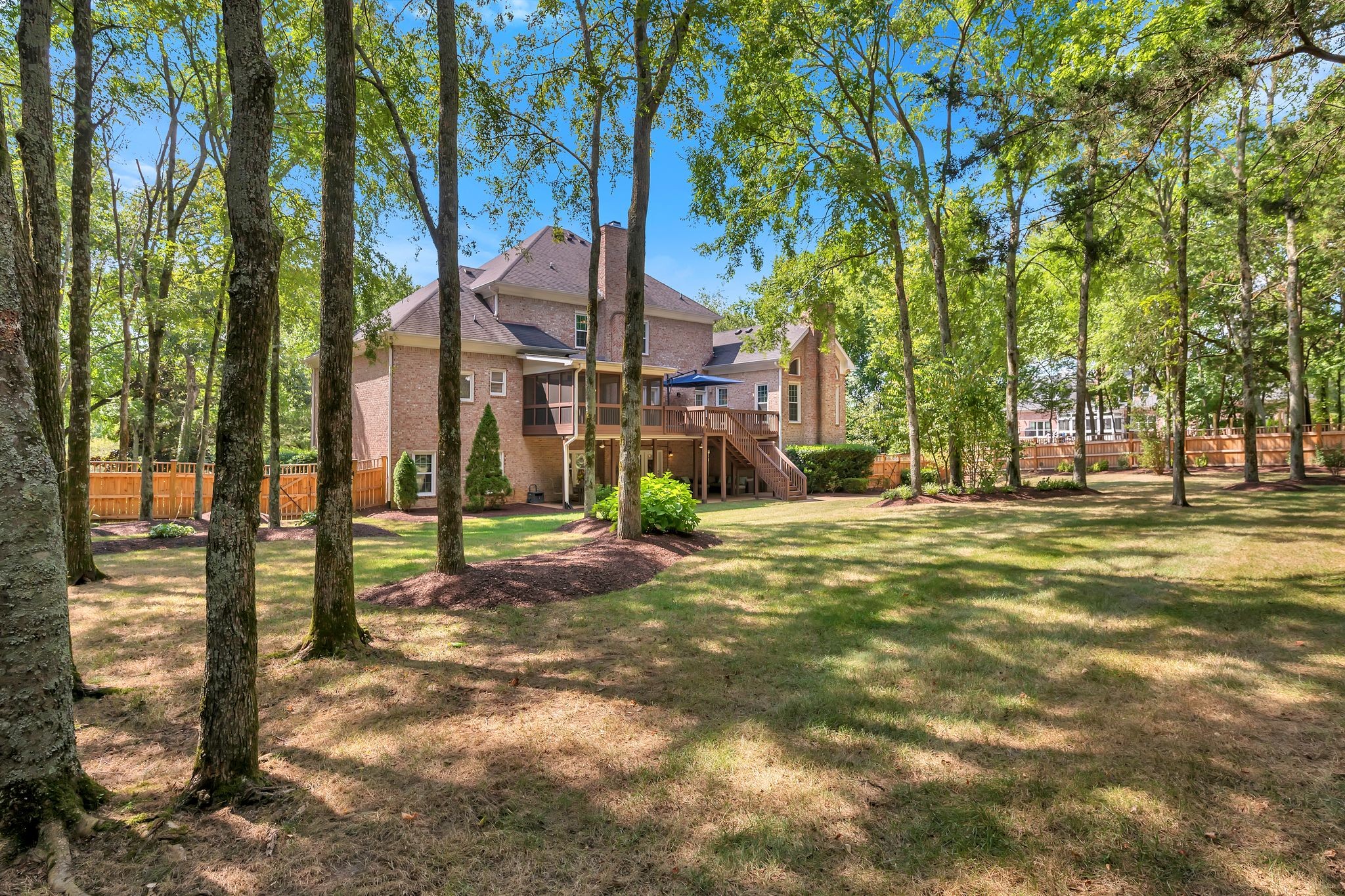 9454 Chaucers Ct