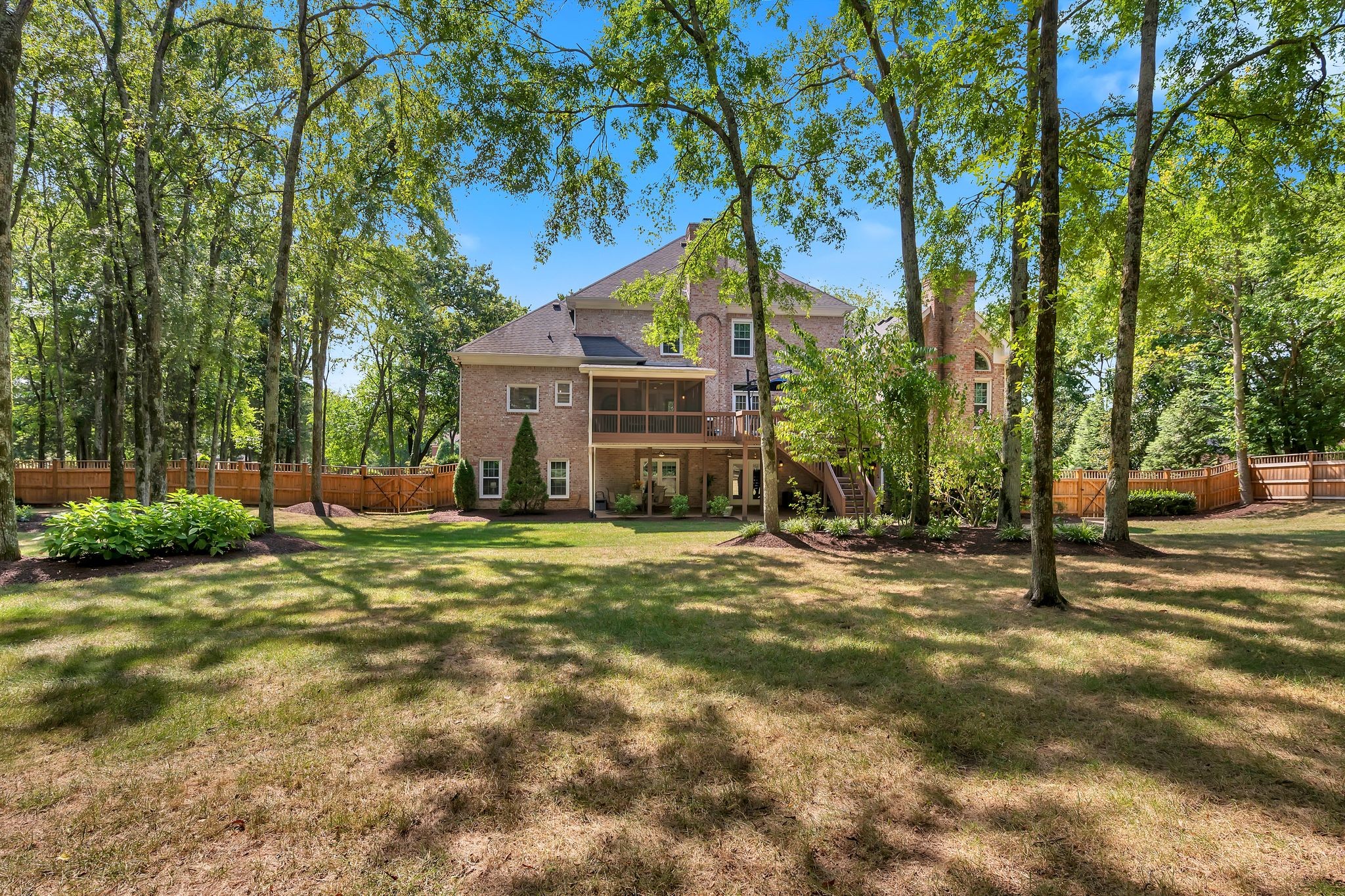 9454 Chaucers Ct
