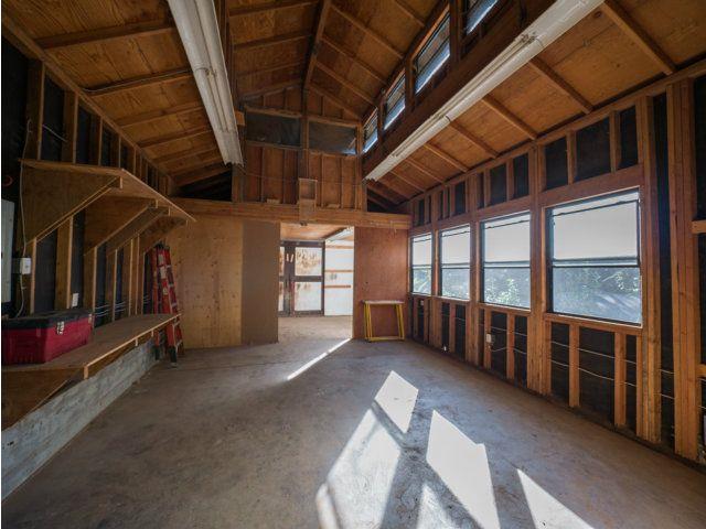 345 San Vicente Terrace