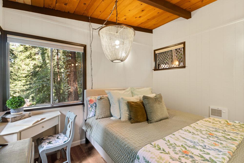 15475 Big Basin WAY