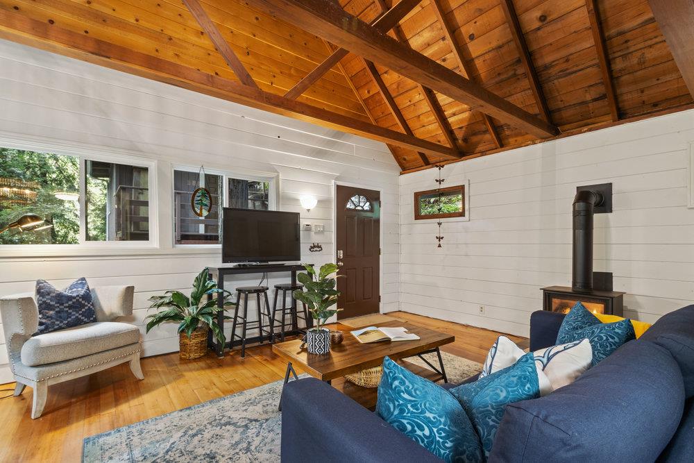 15475 Big Basin WAY