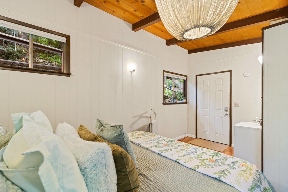 15475 Big Basin WAY