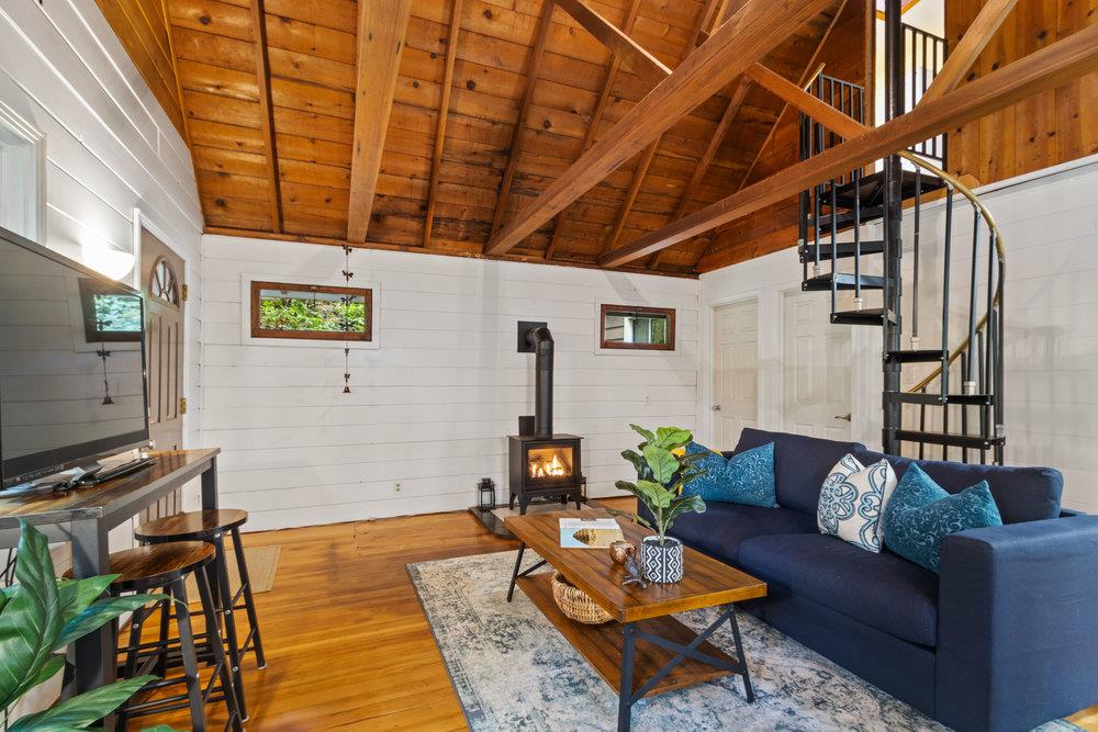 15475 Big Basin WAY