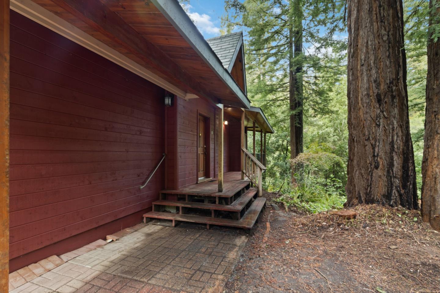 15194 Big Basin Way