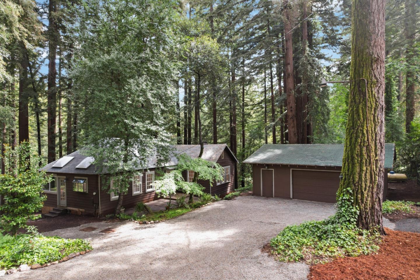 15194 Big Basin Way