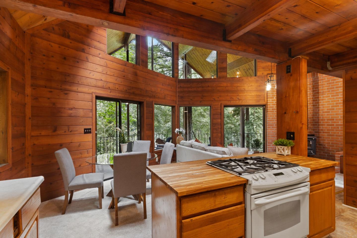 15194 Big Basin Way