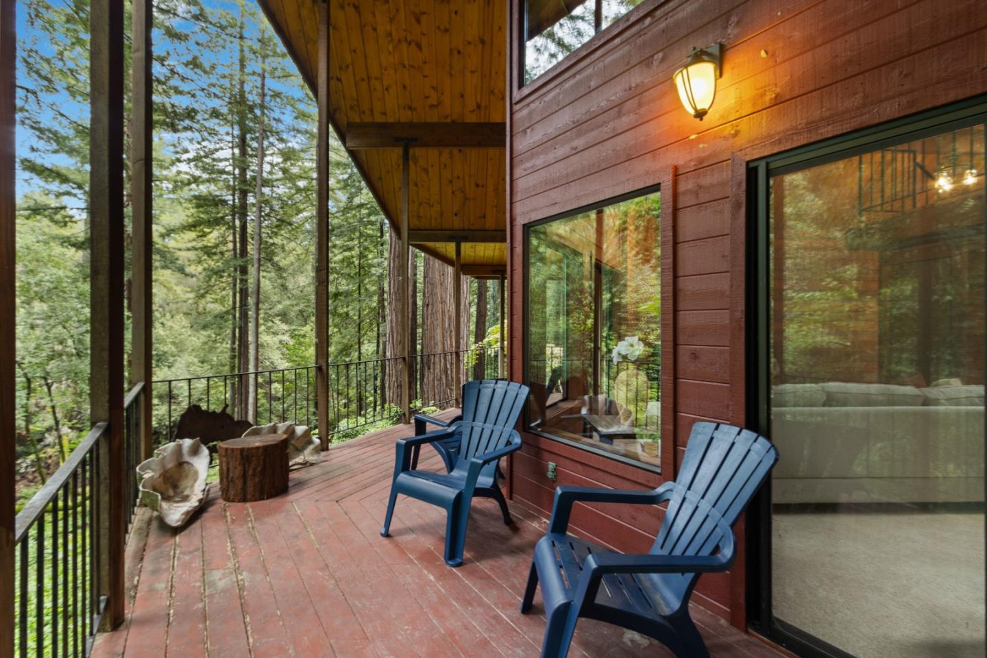 15194 Big Basin Way