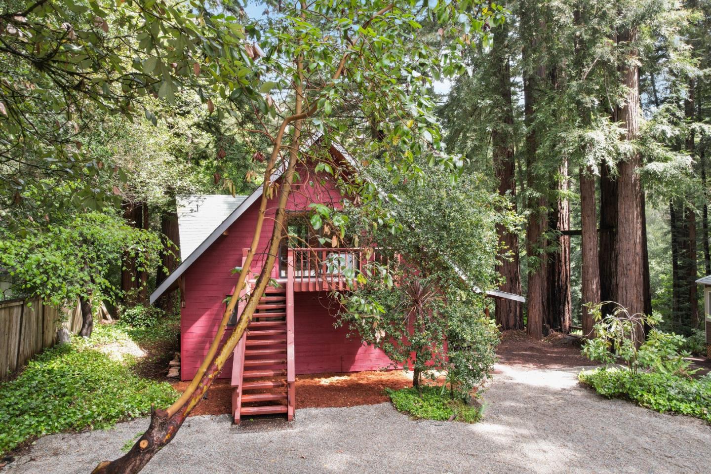 15194 Big Basin Way