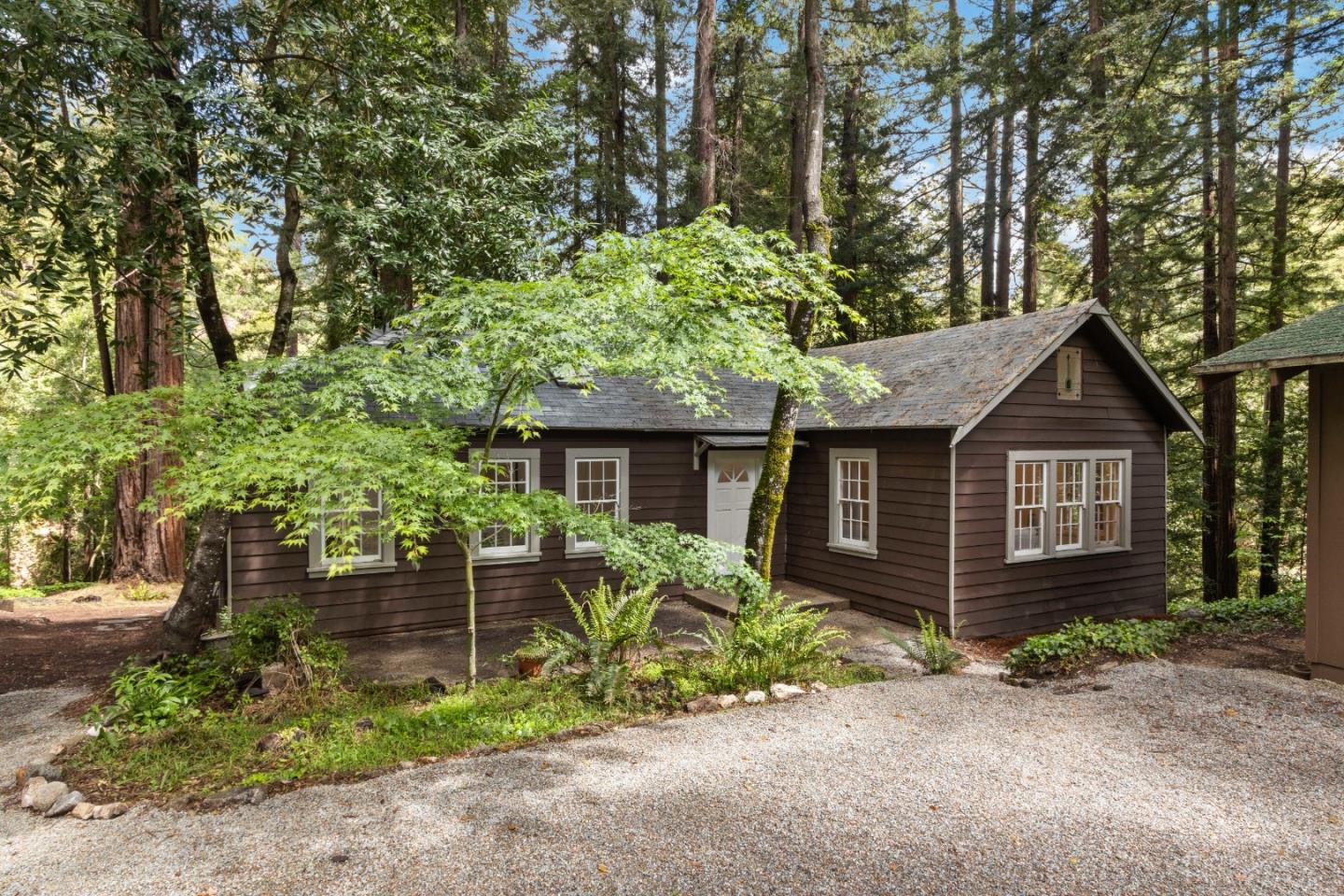 15194 Big Basin Way