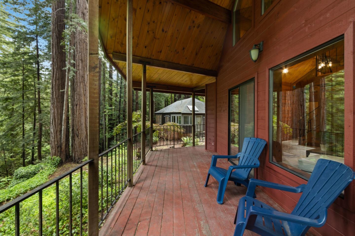 15194 Big Basin Way
