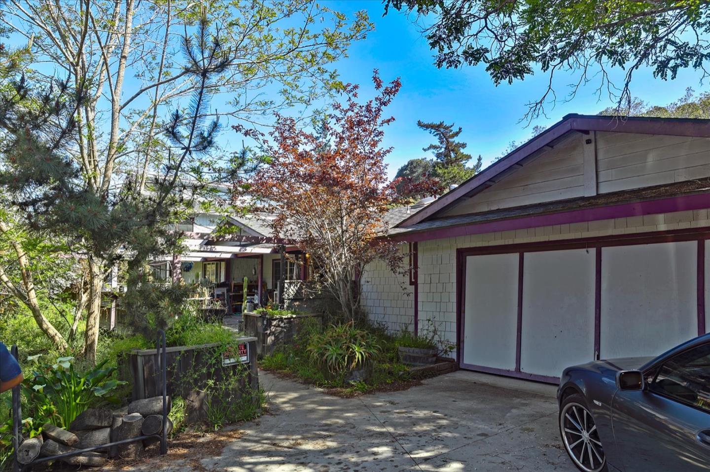 19007 Beatrice DR