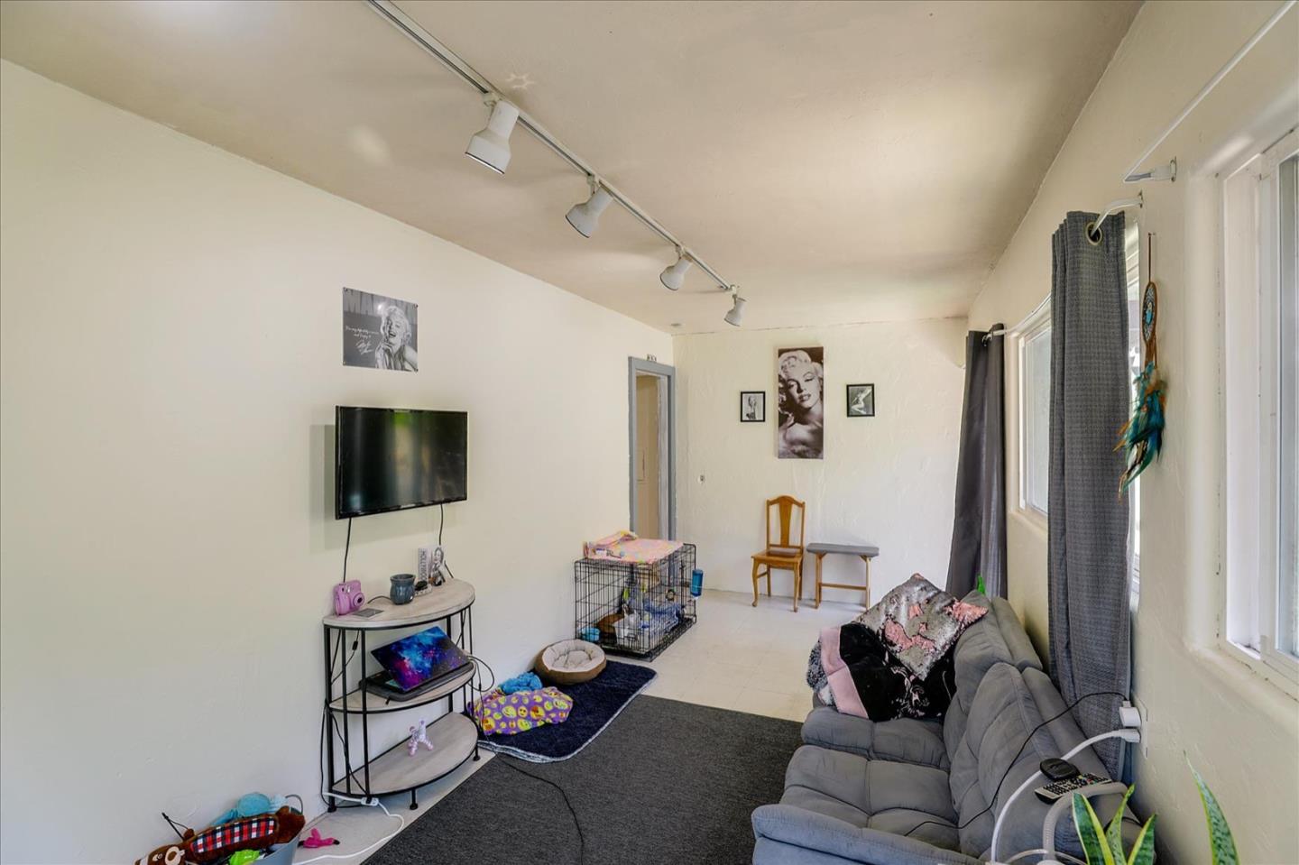 19007 Beatrice DR