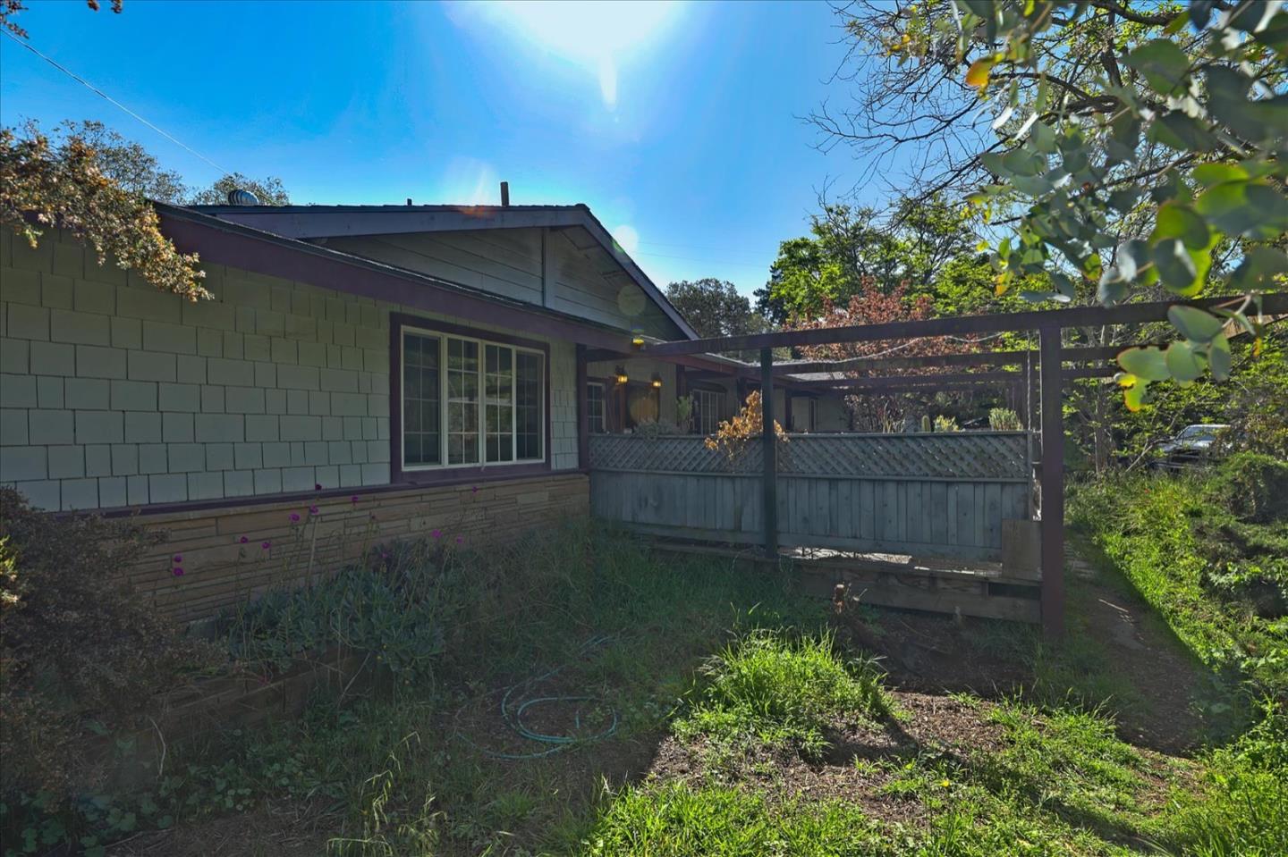 19007 Beatrice DR