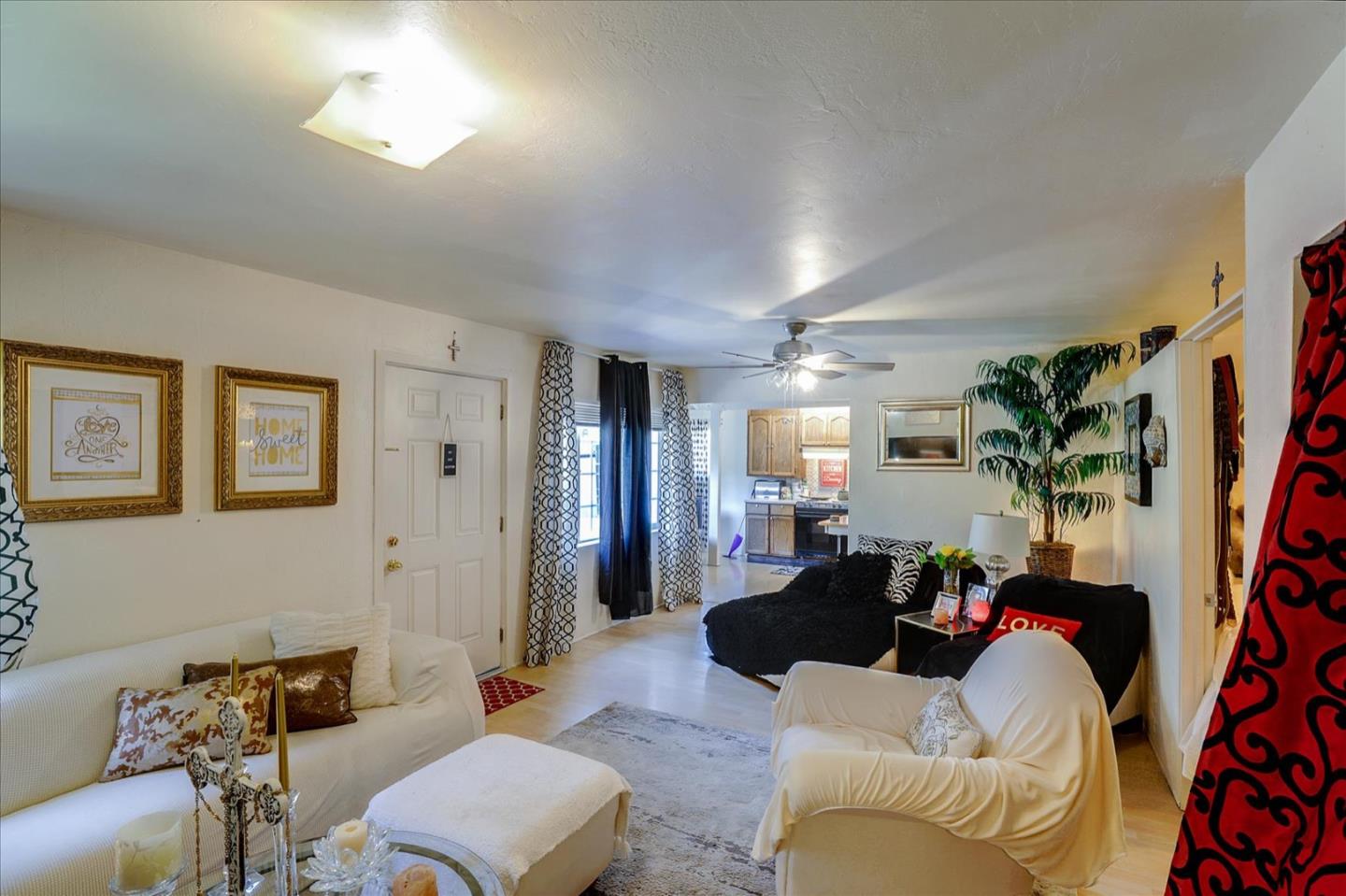 19007 Beatrice DR