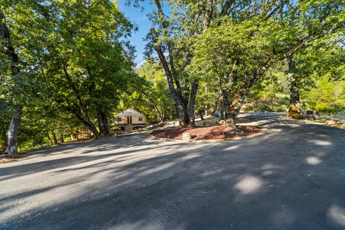 21000 Bear Creek RD