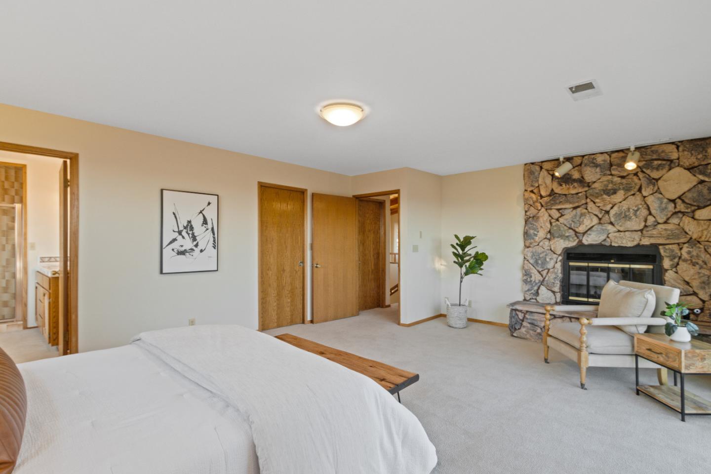 21000 Bear Creek RD