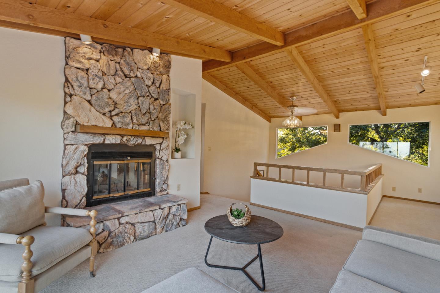 21000 Bear Creek RD