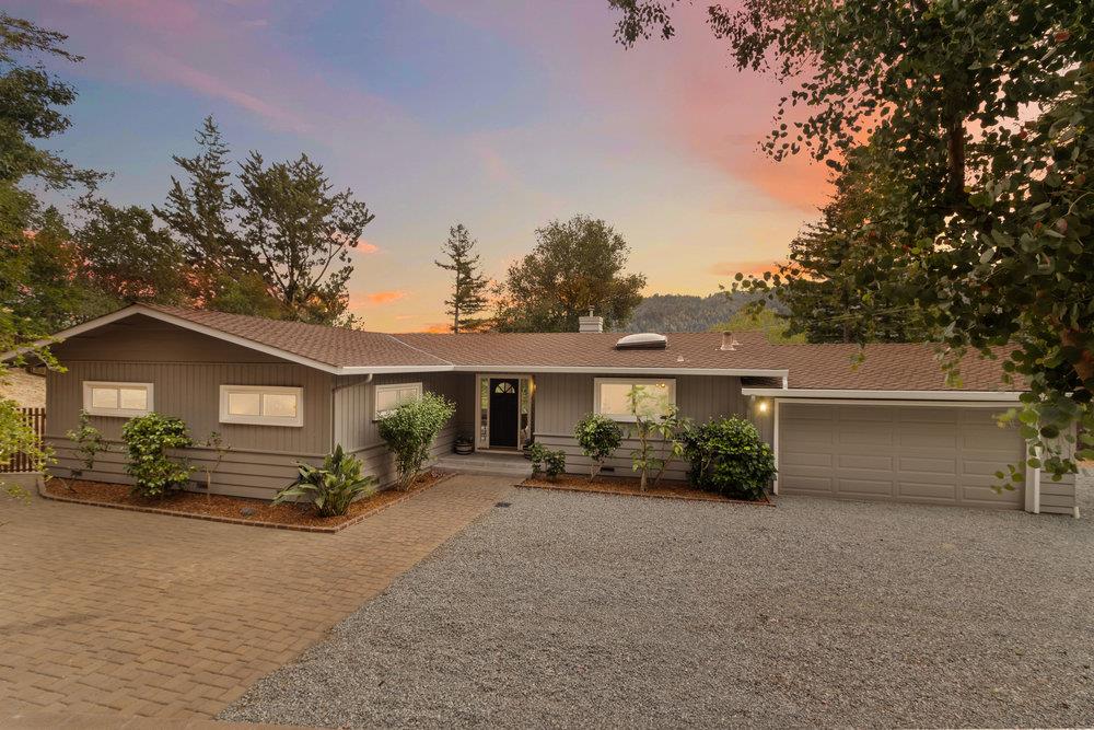 900 Middleton Drive