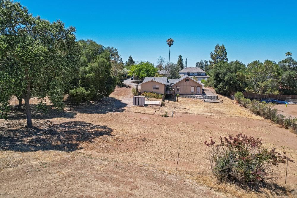 19513 Mockingbird Hill LN