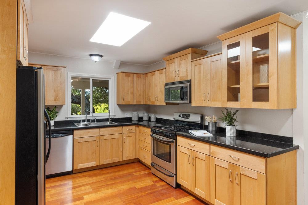 552 Bean Creek RD 77