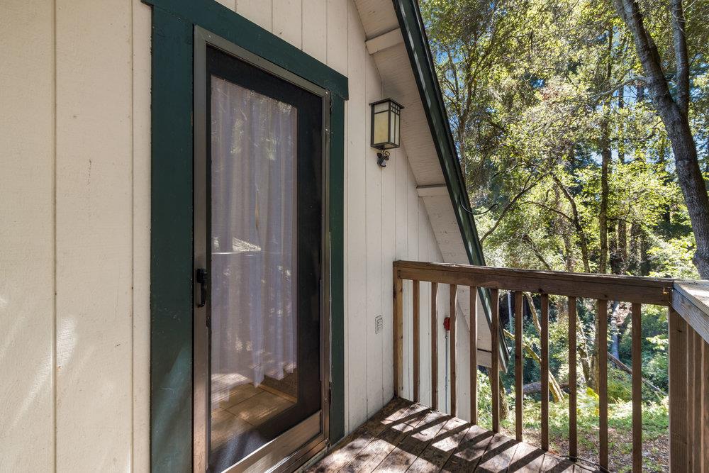 558 Richardson RD