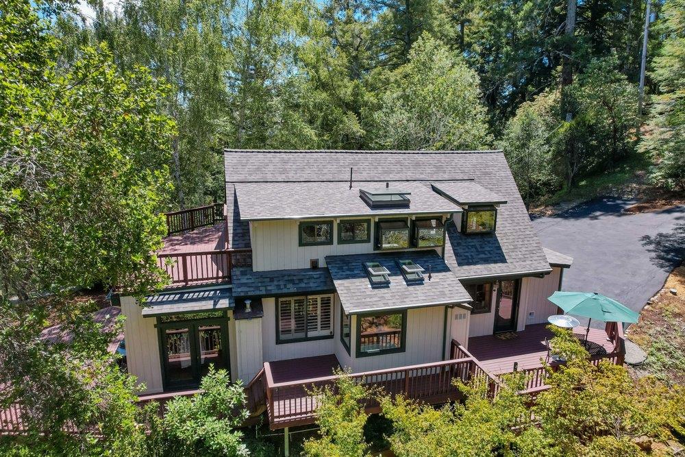 558 Richardson RD