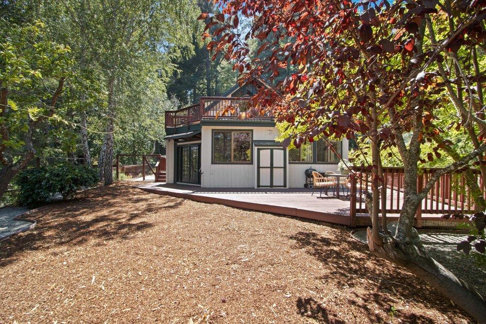 558 Richardson RD