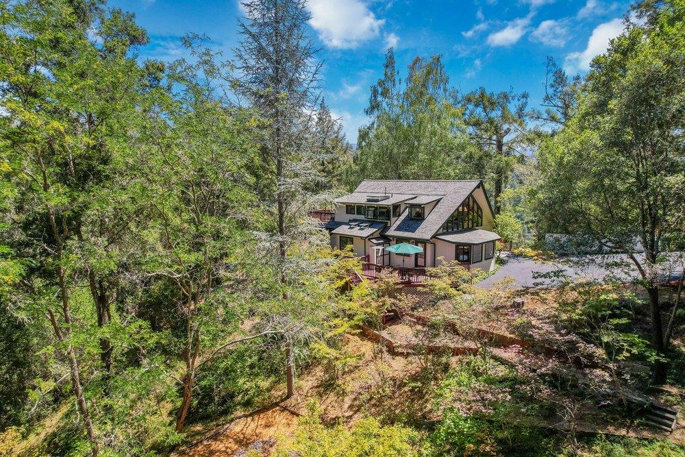 558 Richardson RD