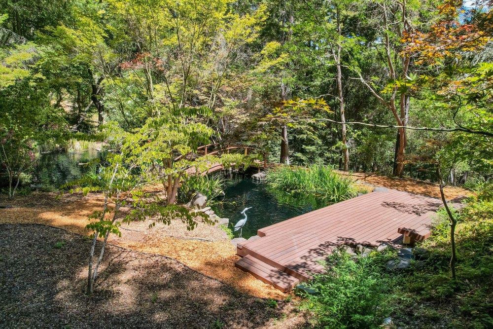 558 Richardson RD