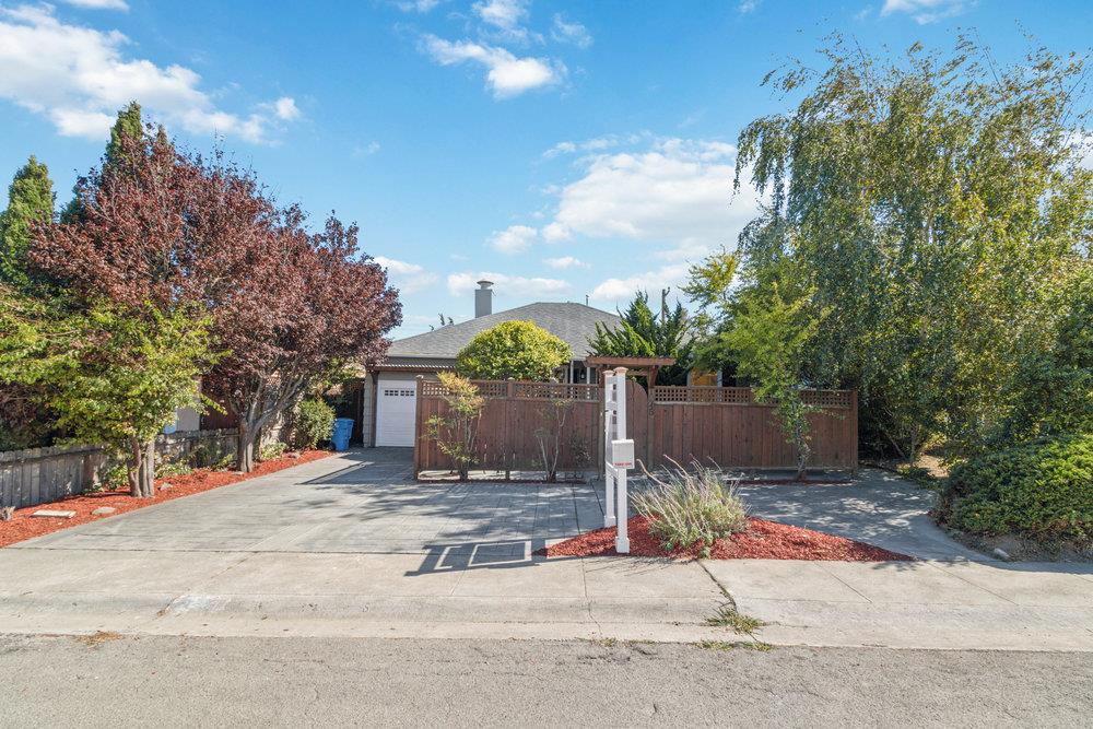 1245 Williams AVE