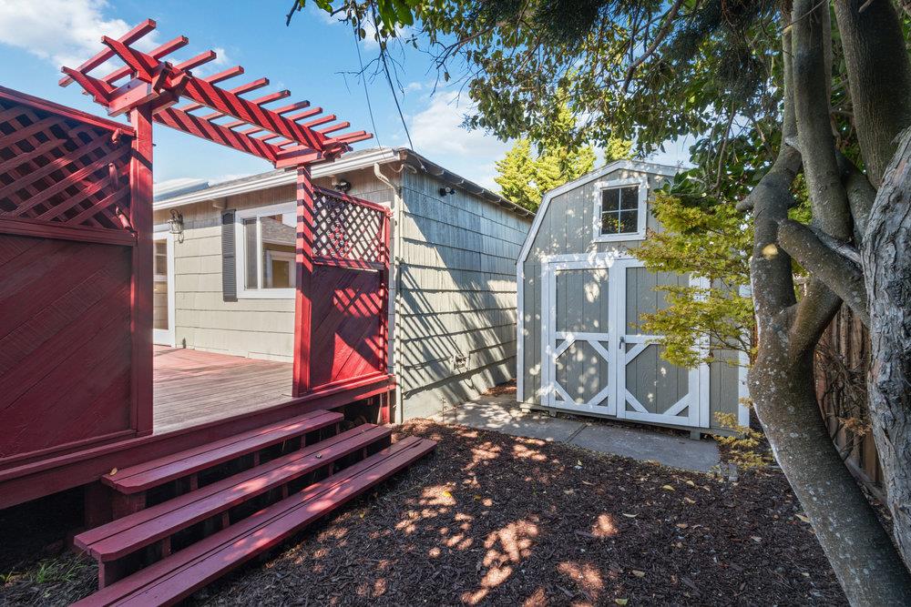 1245 Williams AVE