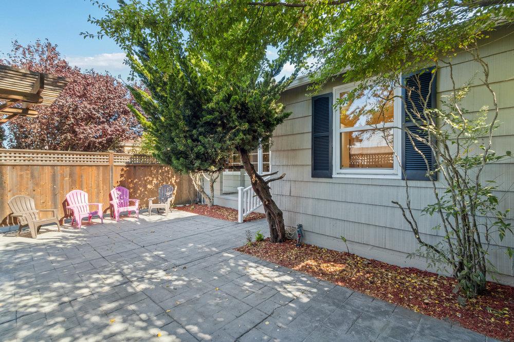 1245 Williams AVE