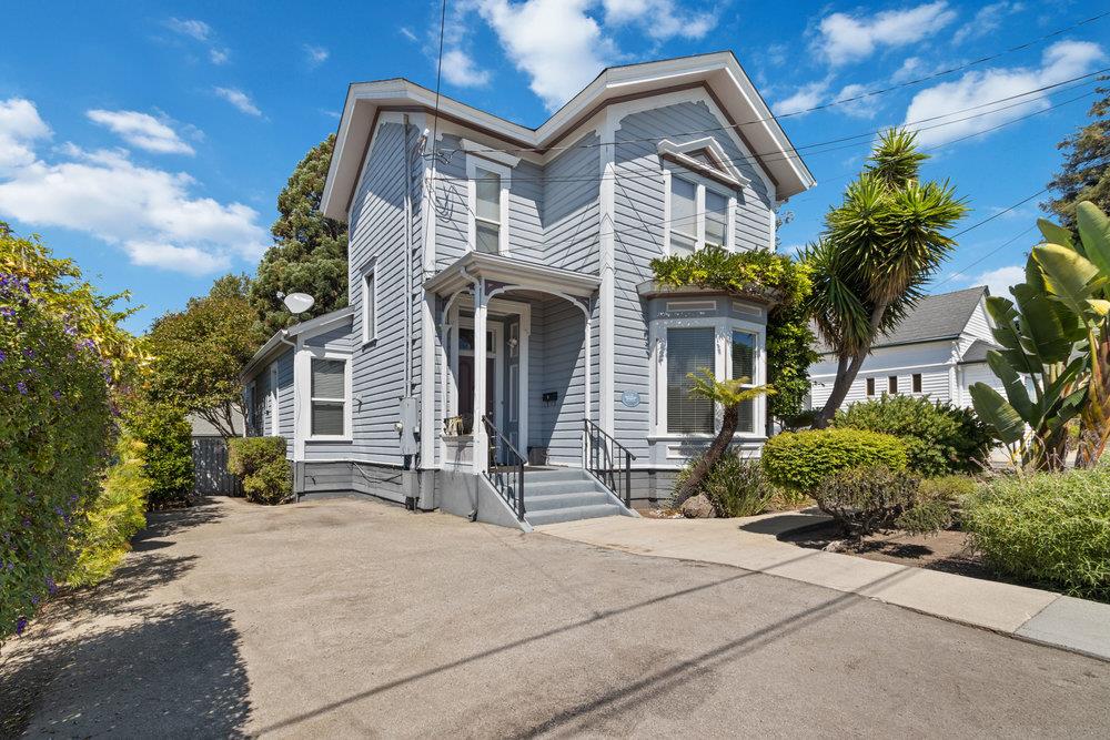 839 Riverside Avenue
