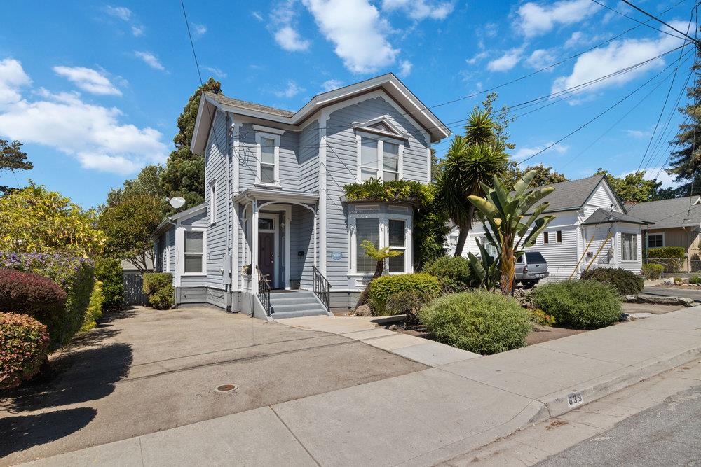 839 Riverside Avenue