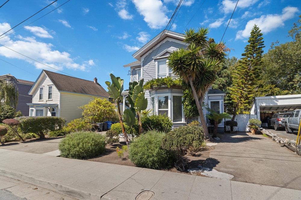 839 Riverside Avenue