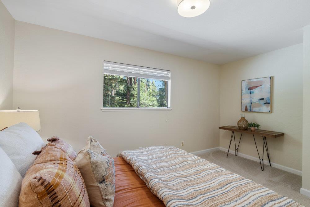 1830 Lakeside DR