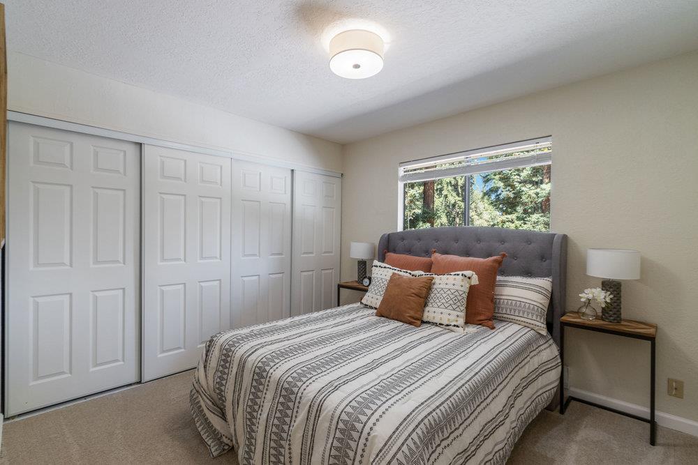 1830 Lakeside DR