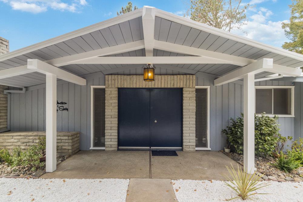 1960 Pinecrest DR