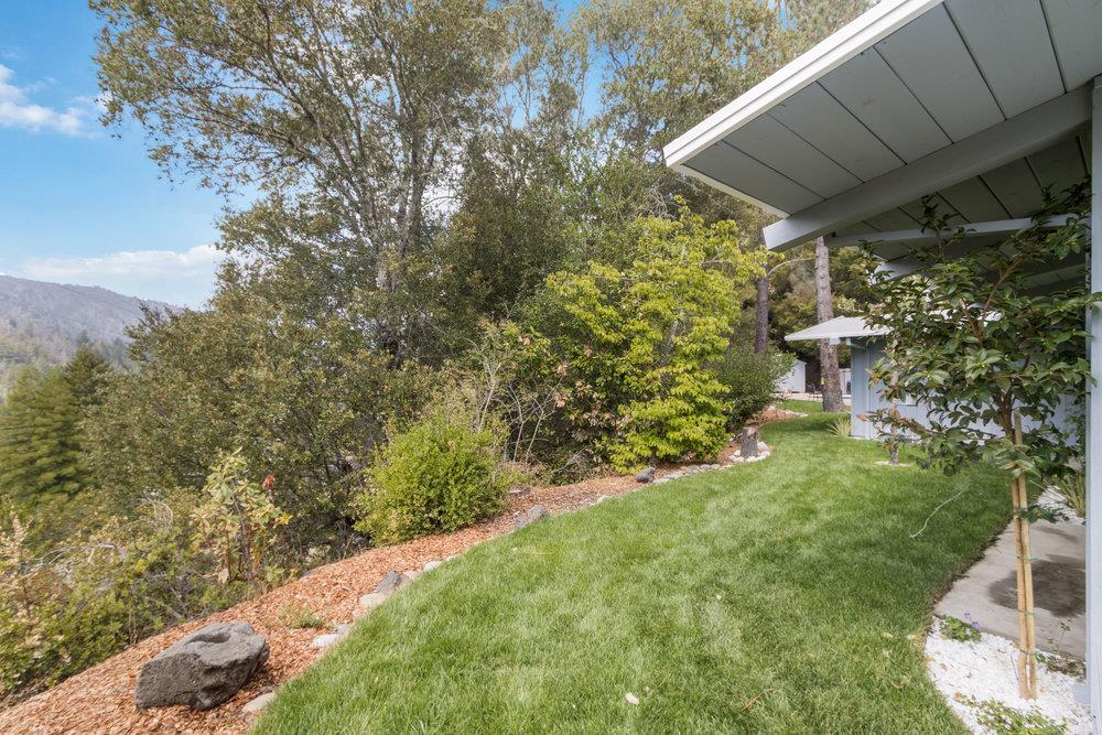1960 Pinecrest DR