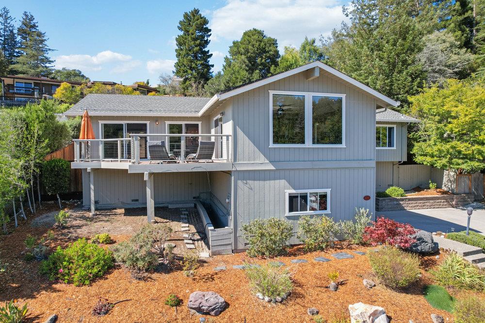 225 Esmeralda DR