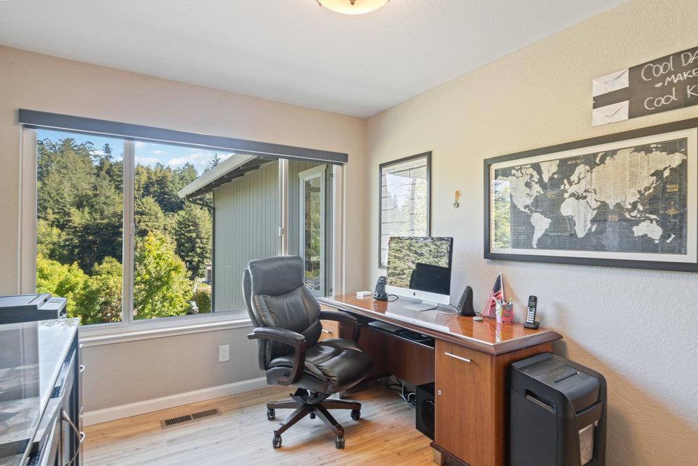 225 Esmeralda DR