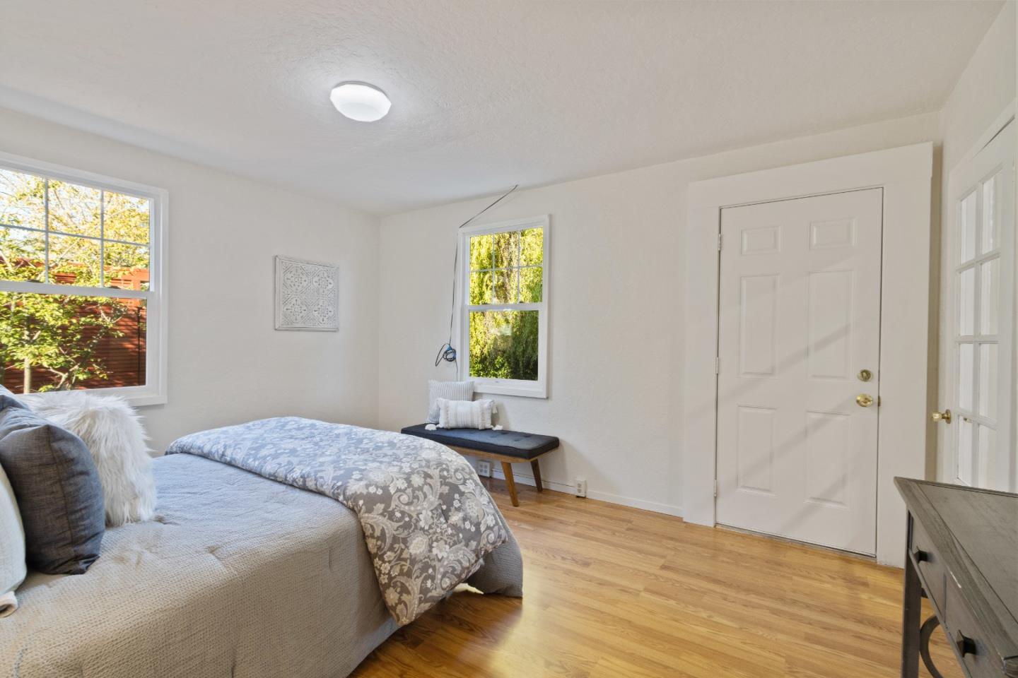 140 Campbell ST