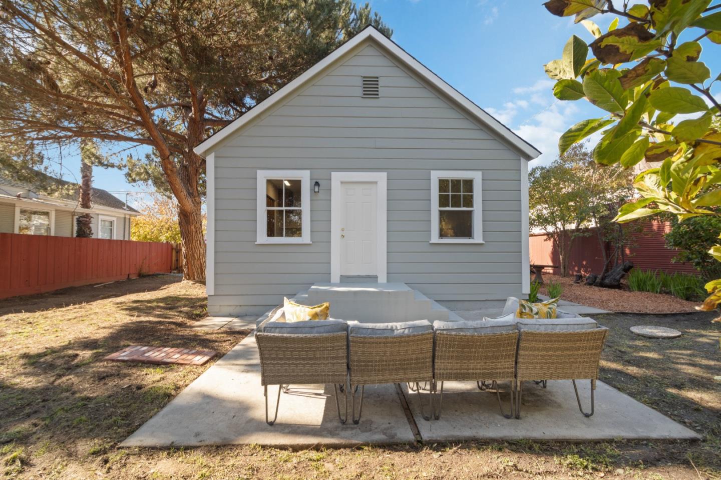 140 Campbell ST