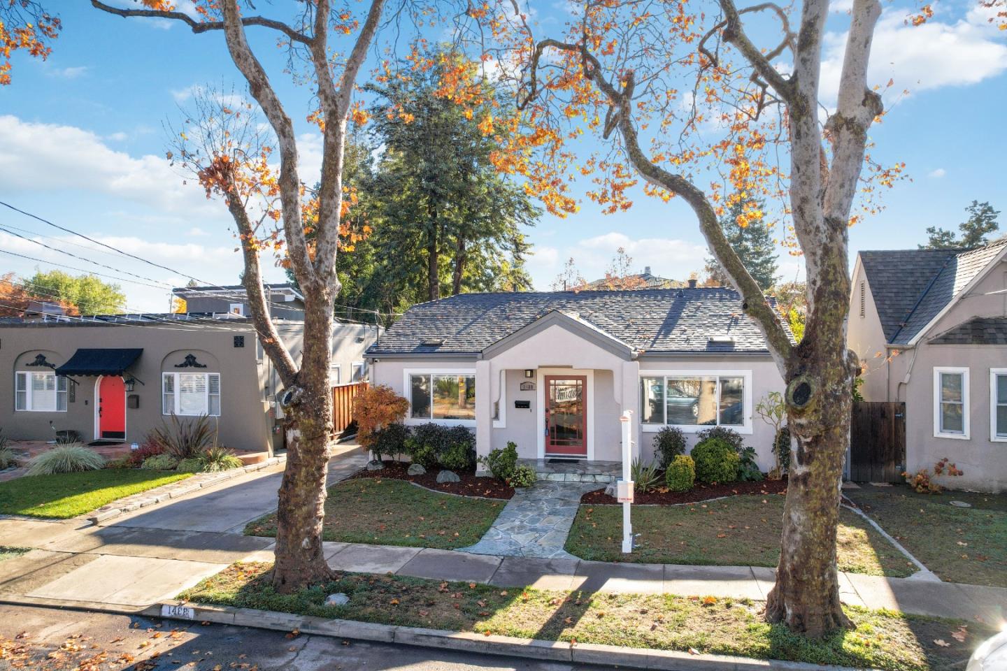 1488 Sierra AVE